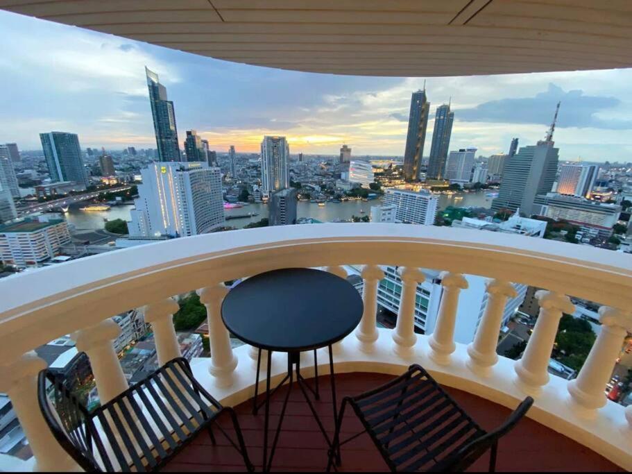 Central Bangkok, 5 Stars River View & Characteristic Decor Eksteriør billede