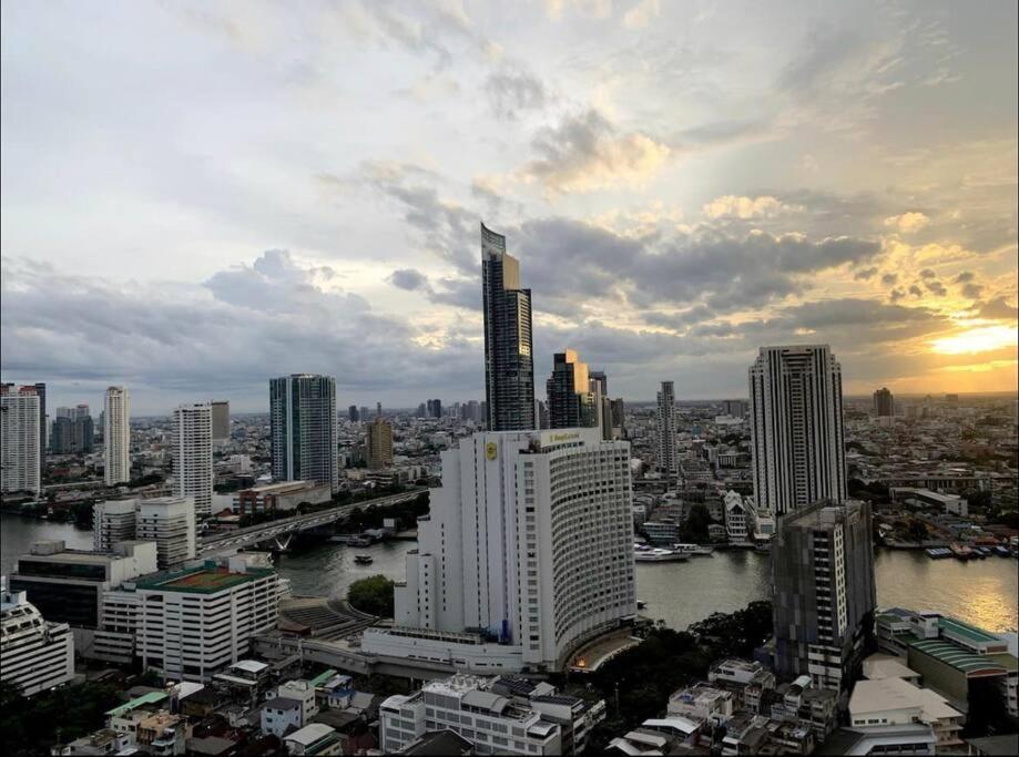 Central Bangkok, 5 Stars River View & Characteristic Decor Eksteriør billede